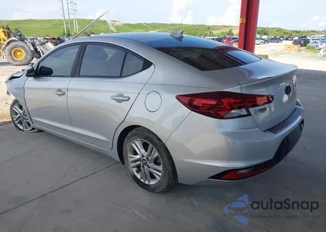2019 Hyundai Elantra Sel z USA, uszkodzony, nr VIN 5NPD84LF0KH439481